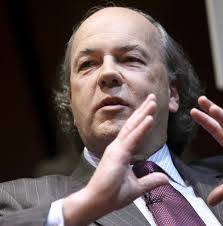 Currency warrior James Rickards shoots, misses