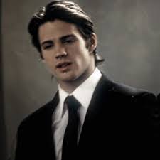 Jonathan Mcgahan's Instagram, Twitter & Facebook