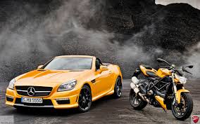 Mercedes Benz Slk55 Amg And Ducati Streetfighter 848 Wallpaper