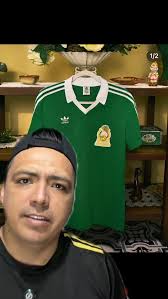 El outfit del partido 😱 TREMENDA AURA ✨Caín Camacho, aficionado a la  Selección Mexicana nos enseña su outfit mundialista 😮‍💨 vaya joya #outfit  #ootd #futbol #mundial2026 #mexico
