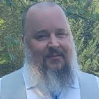 Sean Vigue's Instagram, Twitter & Facebook