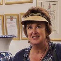 6 "Marion De Vos" profiles