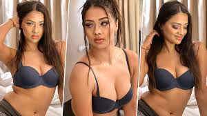 भोजपुरी हसीना Namrata Malla ने सेक्सी और बोल्ड फोटोज से ढाया कहर, वायरल हुई  सेक्सी फोटोज | 🎥 LatestLY हिन्दी