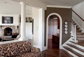 Foto di arco in pietra con uomini sullo sfondo. Archi Interni 75 Foto Un Design Spettacolare Della Porta All Interno Dell Appartamento