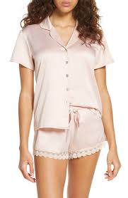 After a few years together it can be difficult to come up with a great christmas gift idea or two for your wife. 66 Best Gift Ideas For Wife Cute Wife Gifts