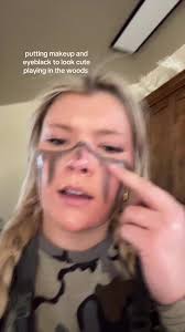 Best Way to Apply Face Paint for Hunting