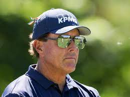 Phil Mickelson Makes Pga Tour Champions Debut Phil Mickelson Phil Pga Tour