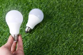 Light Comparison Guide: LED Lights Versus Standard Bulbs - AtlanticEnergy