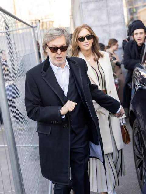 Paul McCartney talks marriage and his favorite thing to do in bed
