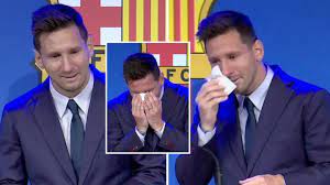 Lionel messi cries at a press conference at barcelona's camp nou stadium as he confirms he is leaving the spanish club. 995psmwk63 Xtm