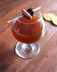 These easy dinner ideas for two — from vegetarian mushroom burgers to hearty chicken pot pies — are perfect for both weeknights and special occasions. The El El After Dinner Cocktail