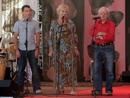 1 biografia 2 osobowość 3 przeszłość 4 fabuła 5 filmy marek jest mężem . M Jak Milosc Wikipedia