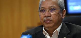 Jump to navigation jump to search. Annuar Musa Confirms Removal As Bn Sec Gen Sources Say Ahmad Maslan His Replacement