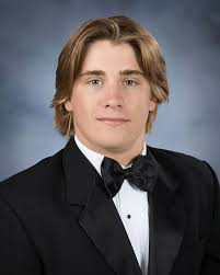 Cape Henry Collegiate's performing arts department is proud to present this  week's Shining Star...🌟Josie Krooner!🌟 “Josie brings remarkable focus and  enthusiasm to every activity as she explores the craft of acting. She