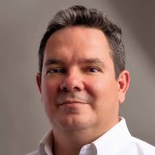 Rafael ardila duarte, presidente de la distribuidora rayco. Oscar Villamizar Meneses Home Facebook