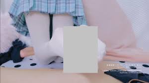 丝袜狂喜，福利姬铃木美咲[软软趴在床单上]大合集| 精选Porn