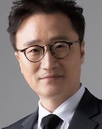 Taesung sung park, tae sung park and taesung s park are some of the alias or nicknames that tae has used. Park Sung Geun ë°ì±ê·¼ Mydramalist