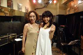 川野美津子ちゃんのライブに・・・ | 中西しほりオフィシャルブログ「キレイへの野菜パーティ-アンチエイジングな食事たち-」Powered by  Ameba