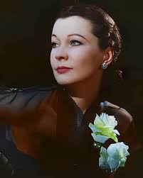 𝗦𝗔𝗬 𝗬𝗘𝗦 𝗜𝗙 𝗬𝗢𝗨 𝗟𝗢𝗩𝗘 Gone With The Wind ❤️✌