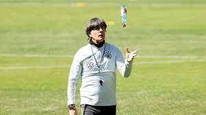 Profound depression may be an illness itself. Eight Bayern Stars And One Pressing Tactic Will Joachim Low Imitate Flick And Bayern Ruetir