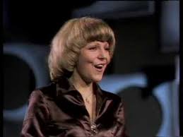 Mám v podkroví z pavučin. 1978 Hana Zagorova Malokdo Vi Youtube