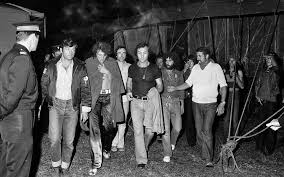 Le Chanteur S Est Regulierement Rendu A Biarritz Bayonne Et Saint Jean De Luz Johnny Hallyday Sous Bonne Escorte Aux Johnny Hallyday Pays Basque Pays