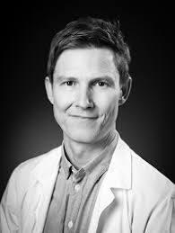 Kim Sandberg's Instagram, Twitter & Facebook