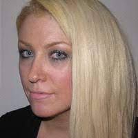 Hazel Tobin's Instagram, Twitter & Facebook