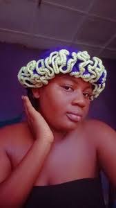 I decided to make this pattern that I found here in the group and the  result is much more than I expected, I'm very happy, be kind. First time  doing this step