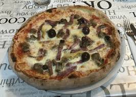 Migliori pizze a taglio o alla pala di roma… secondo noi. Pizze Veraci Napoletane Vari Gusti Sapori Caserecci Di Giovanni Brigandi