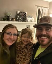 Getting our new midterm rental furnished. Haven't tried this exit strategy  yet, so we're excited for the challenge. Life is good!