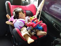 Kalau belum, baik bertindak sekarang! Leeya Dah Bertukar Car Seat