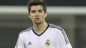 * he is the oldest son of zinedine zidane and véronique fernández, and he is known as enzo fernández. Zinedine Zidane S Son Enzo Fernandez Debuts For Real Madrid B Team Video Nesn Com