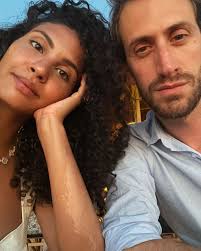 Photo : Chloé Mortaud avec son mari Dean