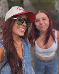 Ashley Degroot's Instagram, Twitter & Facebook