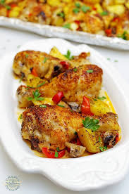 One Pan Baked Chicken Drumsticks With Potatoes And Veggies Recipe Baked Chicken Baked Chicken Drumsticks Chicken Drumsticks