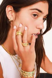 The Diamond Crown Huggies — Rene Barnes