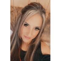 Leslie Waggoner's Instagram, Twitter & Facebook