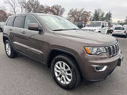 Image result for Walnut Brown 2022 Grand Cherokee