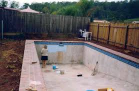 How To Build Your Own Pool Kevin Moran Bricklaying Verandalar Havuz Icatlar