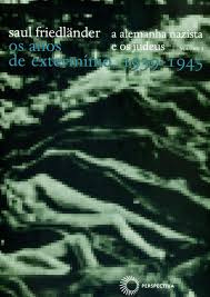Bandeira da alemanha nazista estampada no rosto, olhos brancos. A Alemanha Nazista E Os Judeus Vol Ii Os Anos De Exterminio 1939 1945 Saraiva