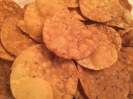 How To Make Papdi For Chaat In Urdu Hindi Crispy Papri Recipe In Urdu Hindi Pakistani Food Recipe Youtub Interesting Food Recipes Tea Time Food Kheer Recipe