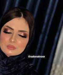 وينهم بنات البصره يكولون ماعدنا احد زين ونريد مثل بغداد مكياجات حلوه😒😒  صالون النور ماشاء الله على جمال الي تشتغله يخبل كلش حبيت مو مجرد تخلي مكياج  لا تشوف الي يناسب العين