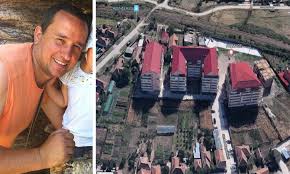 Check spelling or type a new query. Ascunsele Afaceri Imobiliare Ale Unui Mascat