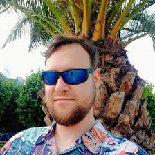 You can understand why Caitlyn is acting like this but it is funny 😂😂😂