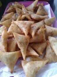 Kentang 1 buah wortel 1 buah bumbu isi. Saya Suka Masak Samosa Bahan2 Inti 10 Biji Ubi Kentang Facebook