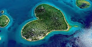 Galešnjak is also called island of love, lover's island, and isle of love. Top 3 Interesting Island Shapes In Croatia