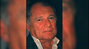 Celebrity attorney F. Lee Bailey dead at 87