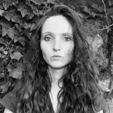 Jacqueline Bates's Instagram, Twitter & Facebook