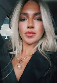 Jaci Allen (@jaciallennn)'s video of kickstart my heart